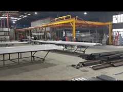 Ligne de revêtement en poudre pour profilés en aluminium de différentes tailles