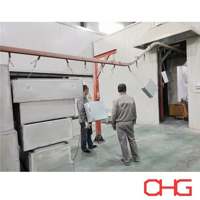Bon prix Ligne de revêtement en poudre pour le châssis de l'armoire de commande électrique Production PP Spray Booth Système de convoyeur monorail automatique de pulvérisation de pistolet en ligne