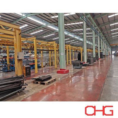 Équipement de revêtement en poudre électrostatique pour profilés en aluminium